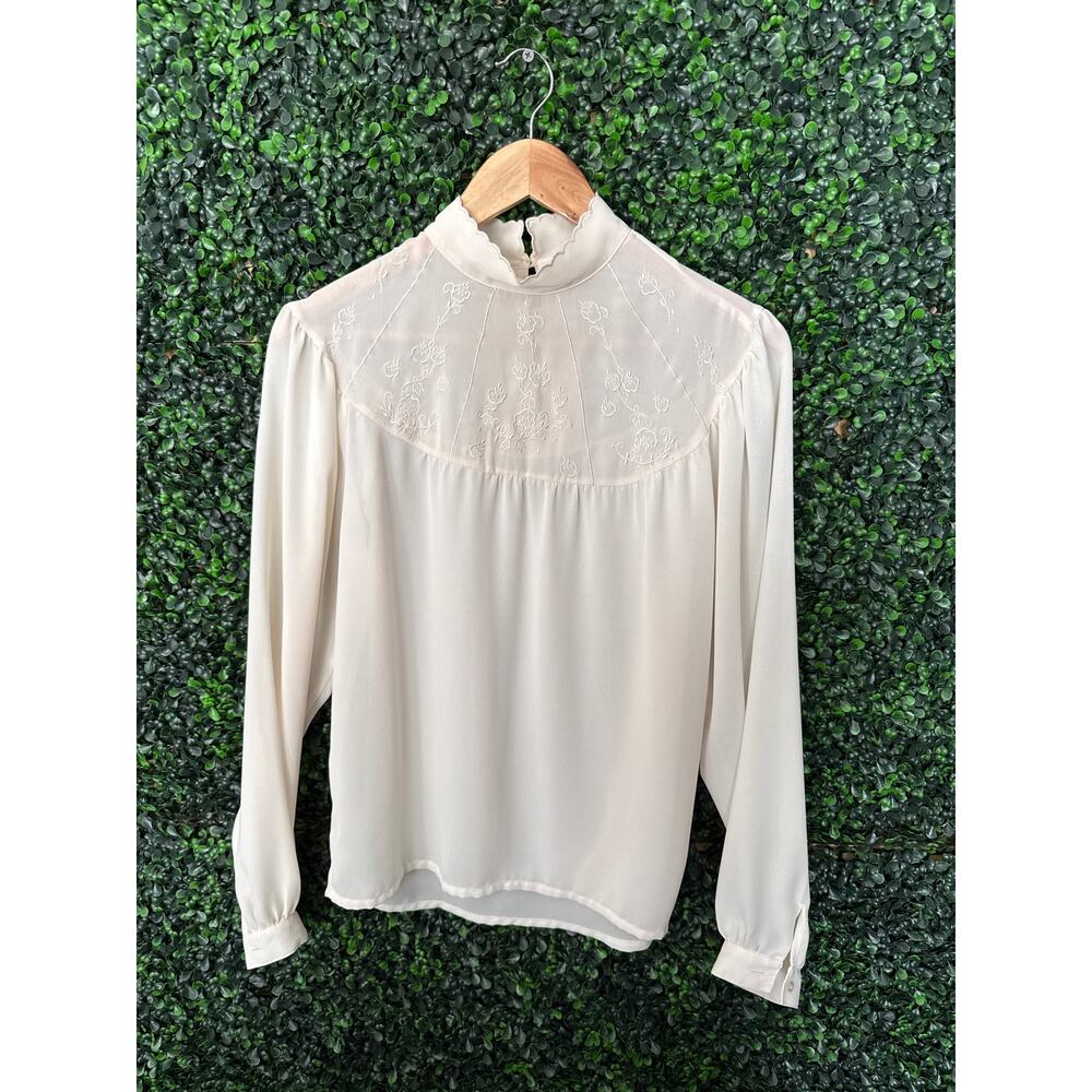 Andre Chateau Vintage, High Neck Detailed Women’s size 10, Thin Blouse